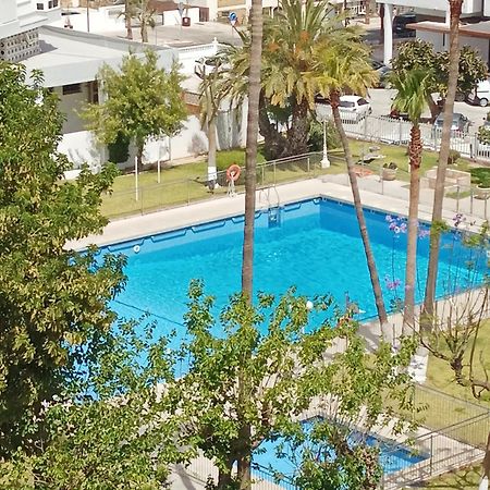 Luminoso Estudio Muy Cerca De La Playa Apartment Беналмадена Екстериор снимка