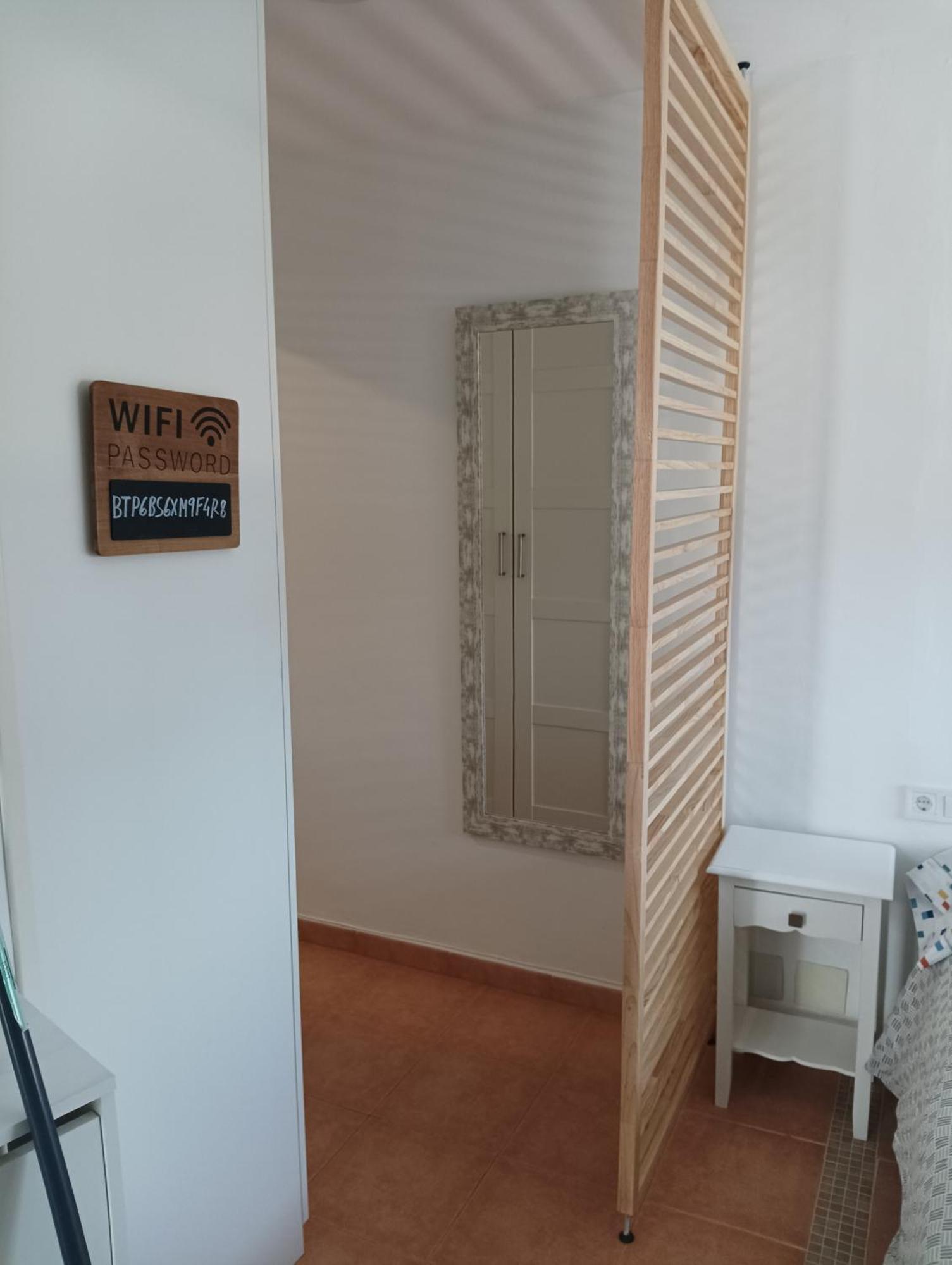 Luminoso Estudio Muy Cerca De La Playa Apartment Беналмадена Екстериор снимка